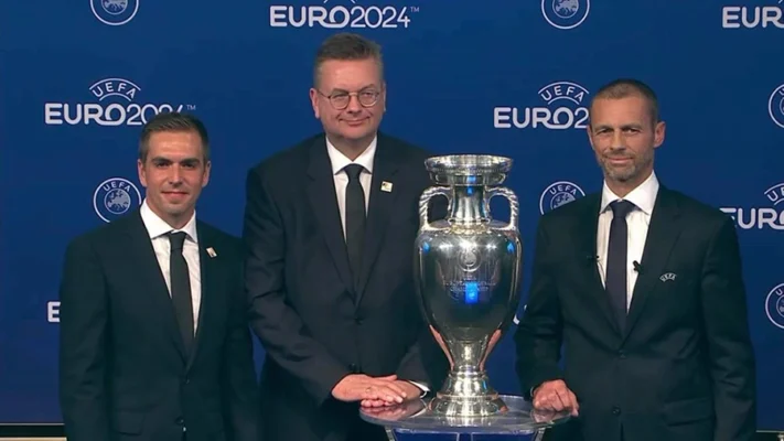 UEFA sẵn sàng tăng số lượng cầu thủ đăng ký dự Euro 2024